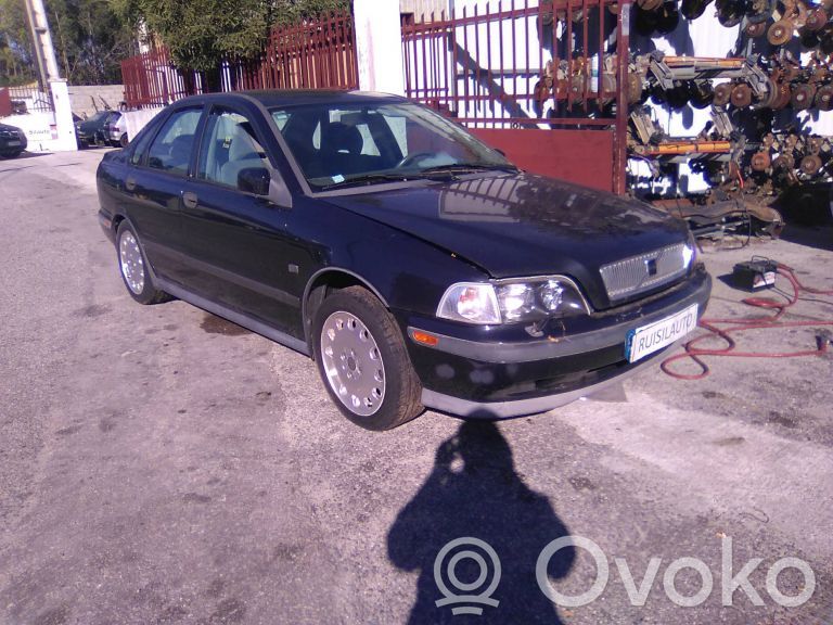 S40, V40 S40, V40