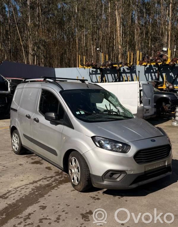 Transit Courier Transit Courier