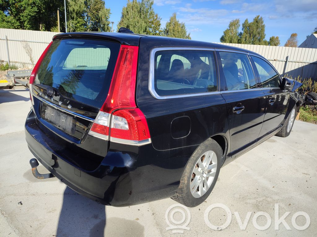 V70 S70, V70, V70 XC  39864355