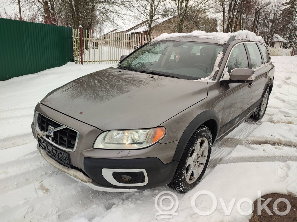 XC70 XC70  39864352