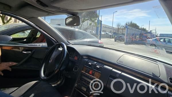 E W210 E-class, AMG (W124, W210, W211, W212, W213, C207, W238)