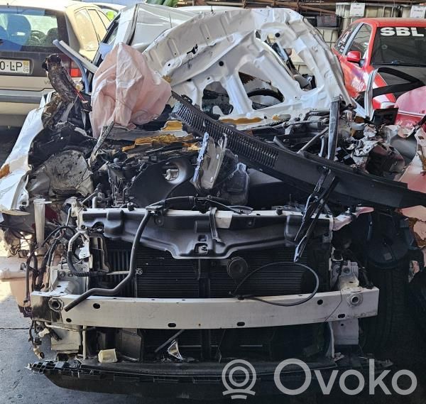 Auris E180 Auris