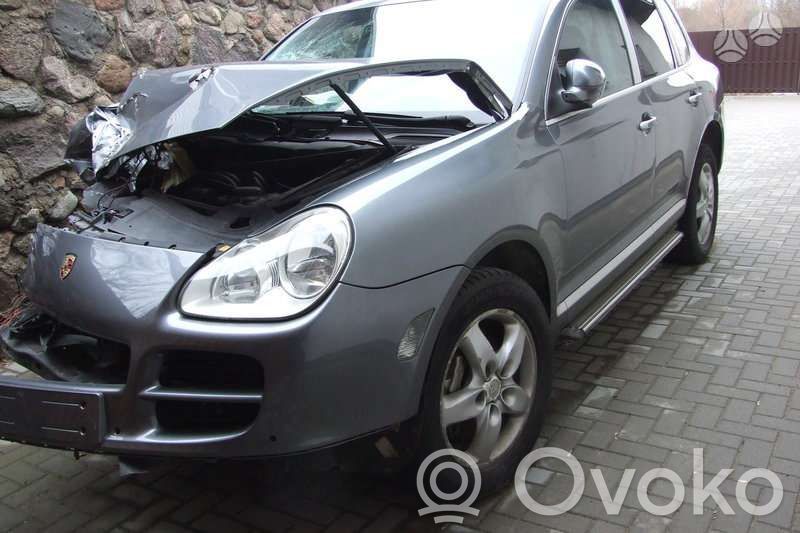 Cayenne (9PA) Cayenne  7L5601149