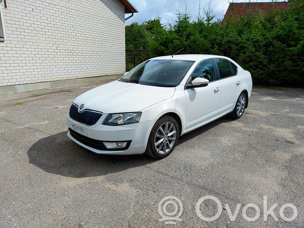 Octavia Mk3 (5E) Octavia  5G0927904AT