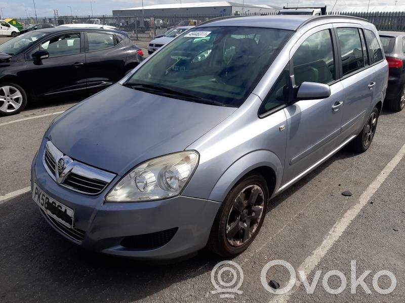 Zafira B Zafira  13136379