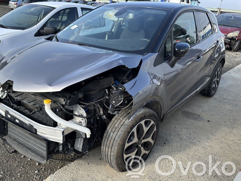 Captur Captur  237104123S