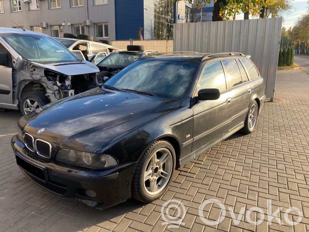 5 E39 Series 5  8211434