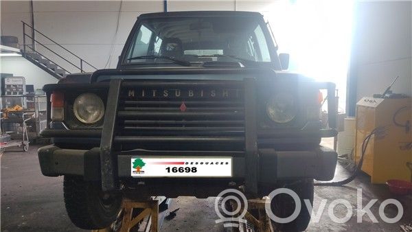 Montero Montero  4D56