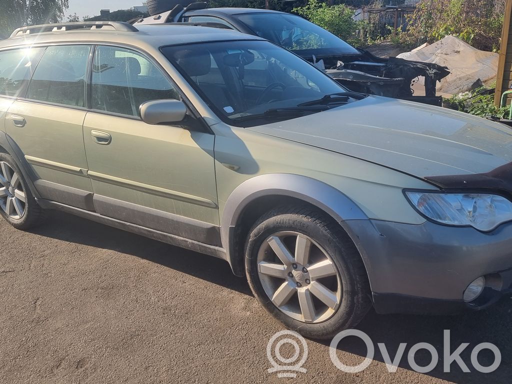 Outback Outback  88215AG00A