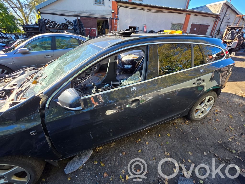 V60 V60, V60 Cross Country  9928200019
