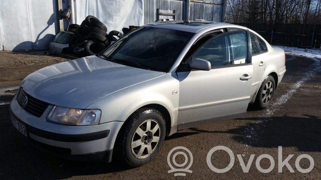 PASSAT B5 Passat  8D1820021A