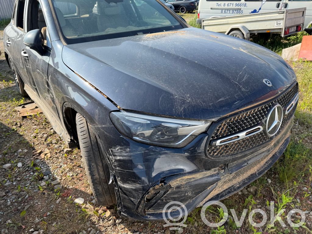 GLC C254 GLC-class  A2544702400