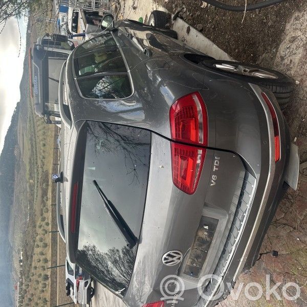 Touareg II Touareg  TP6827851F