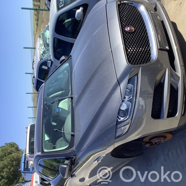 F-Pace F-Pace  HK8351749AL8