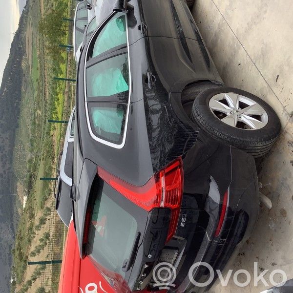 XC60 XC60  P31497908