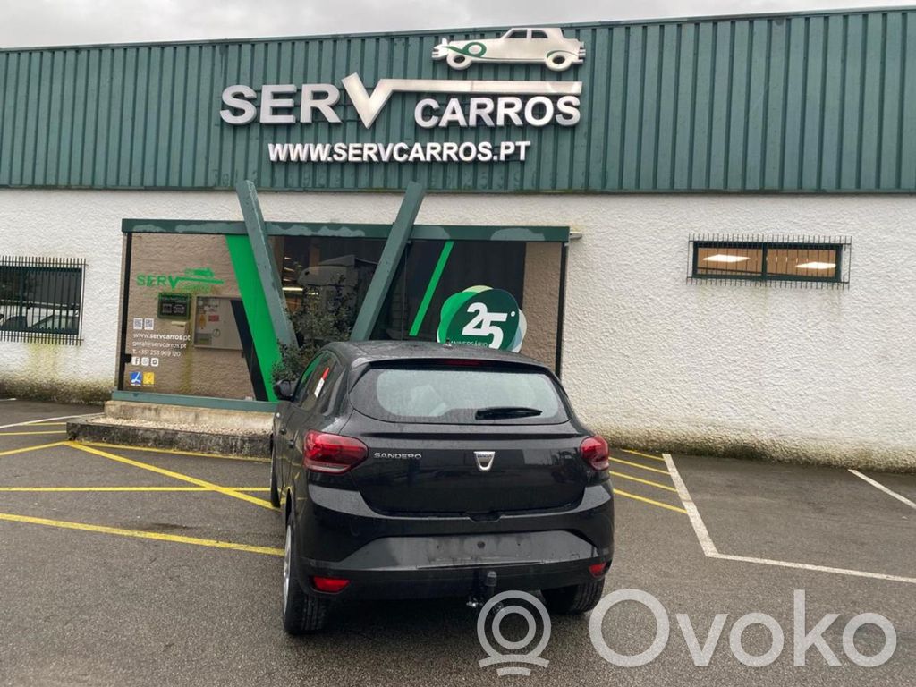 Sandero Sandero, Sandero Stepway