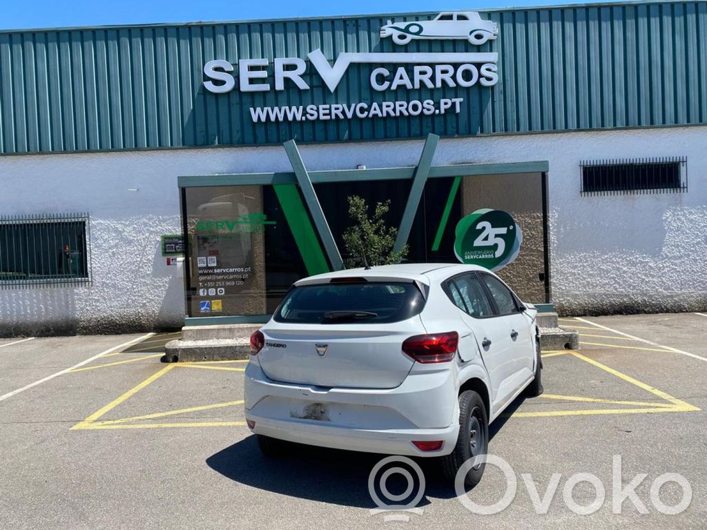 Sandero Sandero, Sandero Stepway