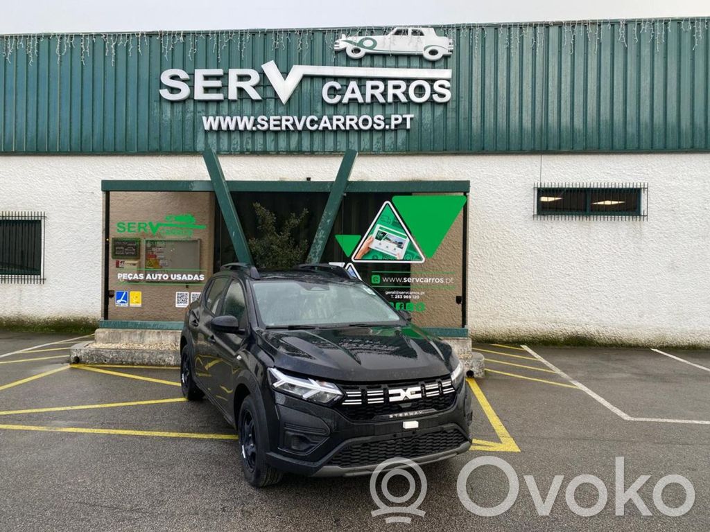 Sandero Sandero, Sandero Stepway