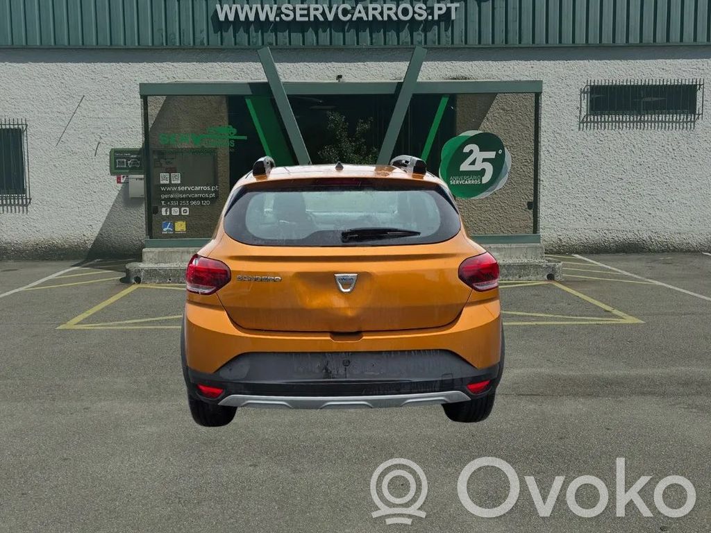 Sandero Sandero, Sandero Stepway