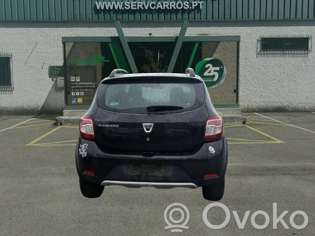 Sandero Sandero, Sandero Stepway