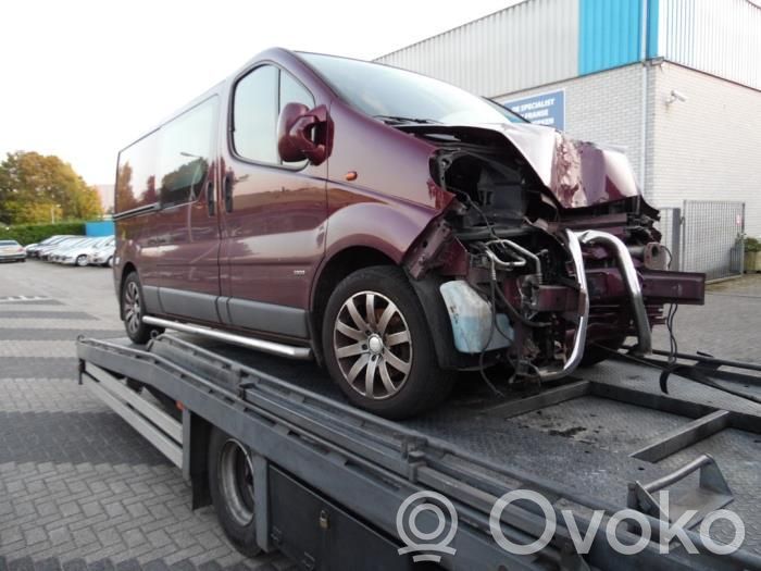 Vivaro Vivaro  91165704