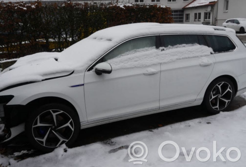 PASSAT B8 Passat  3G5035726B