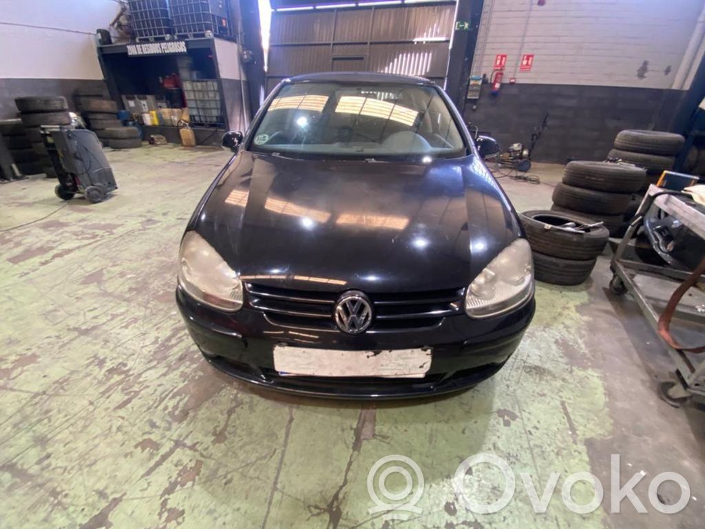 Golf V Golf  0258006555556