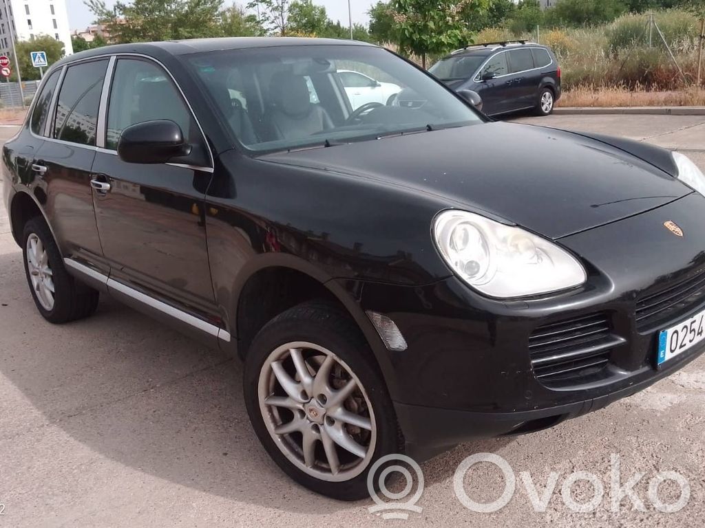 Cayenne (9PA) Cayenne  7L5863239