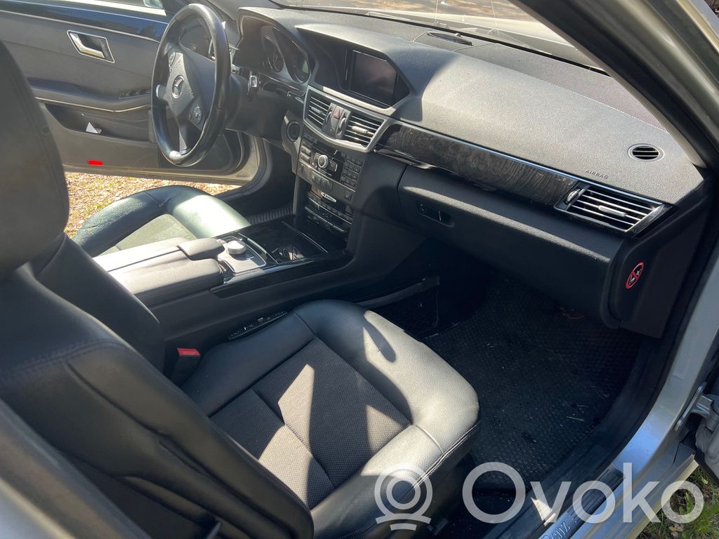 E W212 E-class, AMG (W124, W210, W211, W212, W213, C207, W238)  R2720162301