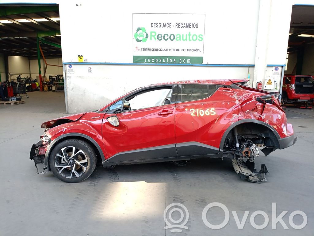 C-HR I C-HR  8946747030