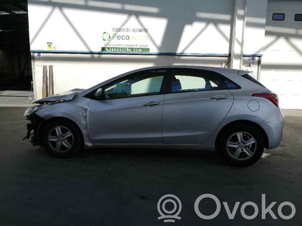 i30 i30  93310A6100