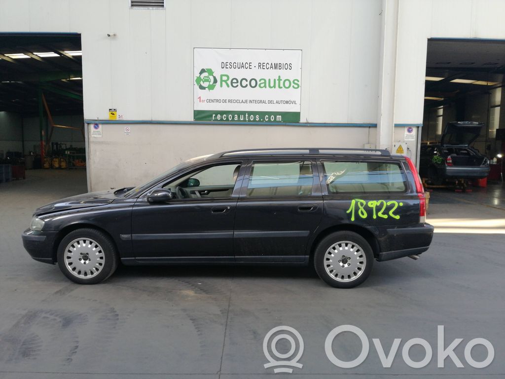 V70 S70, V70, V70 XC  8679658