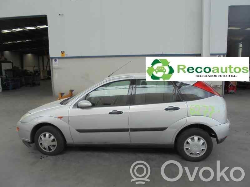 Focus Focus  XS4Q6K682DE