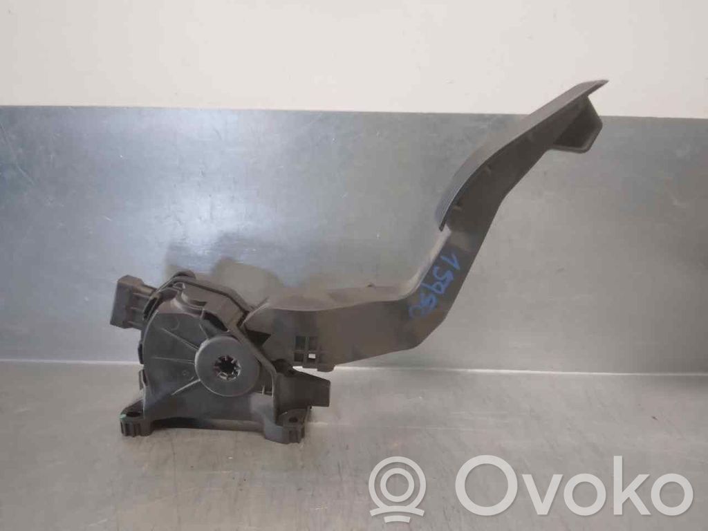 Clio II Clio  7700109844