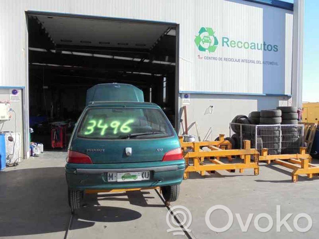 106 106  922361