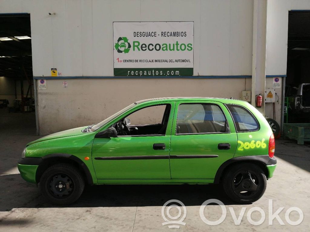 Corsa B Corsa  1102136