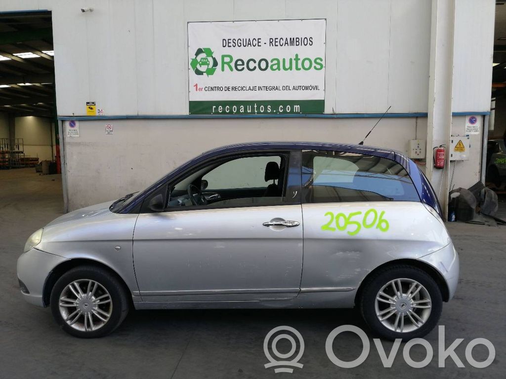 Ypsilon Ypsilon  0204024731