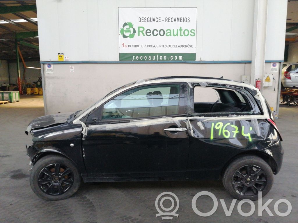 Ypsilon Ypsilon  61027500
