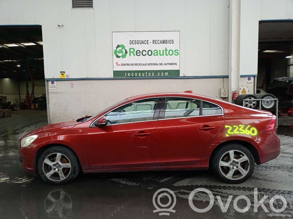 S60 S60  30796272