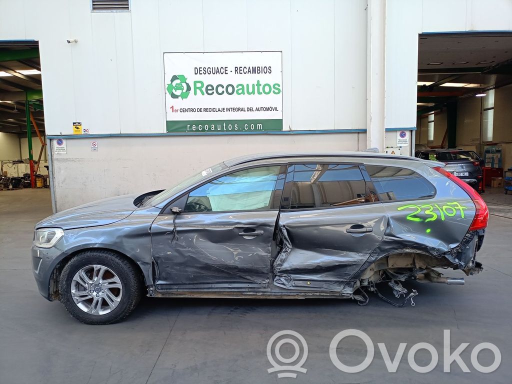 XC60 XC60  P31437523