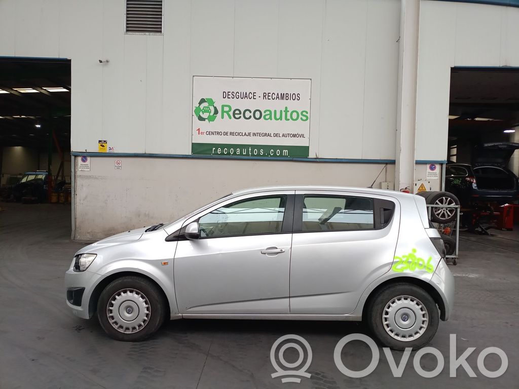 Aveo Aveo  13505392