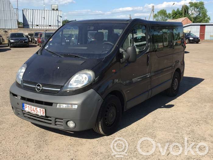 Vivaro Vivaro  8200151873