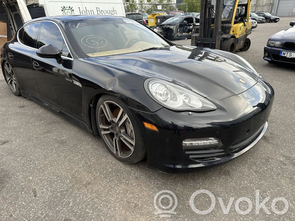 Panamera (970) Panamera  97060617600
