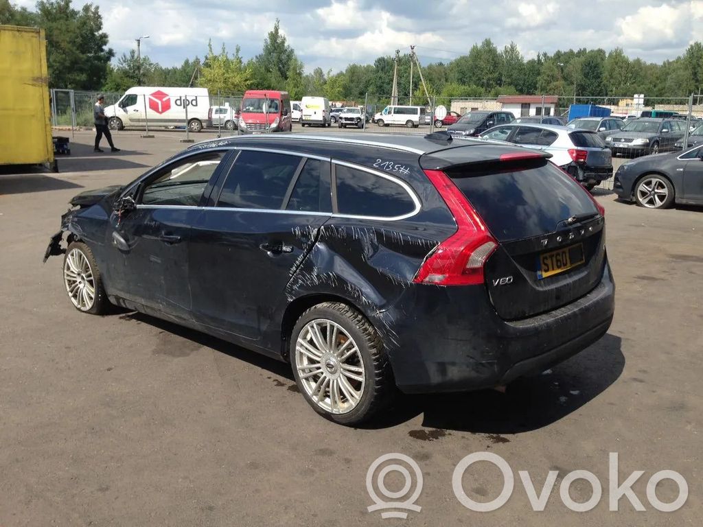 V60 V60, V60 Cross Country  31324550AA