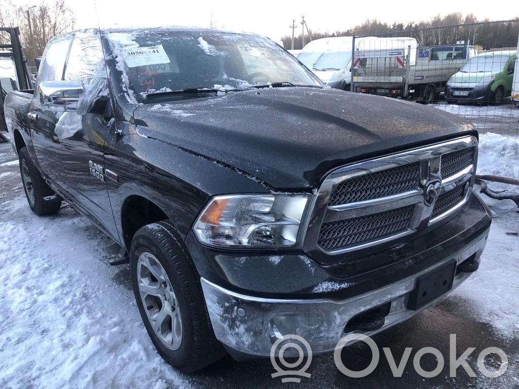 RAM 1500 DS RAM  1RF25DX9AA
