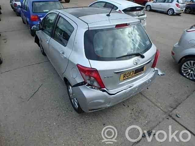 Yaris Yaris  485300D860