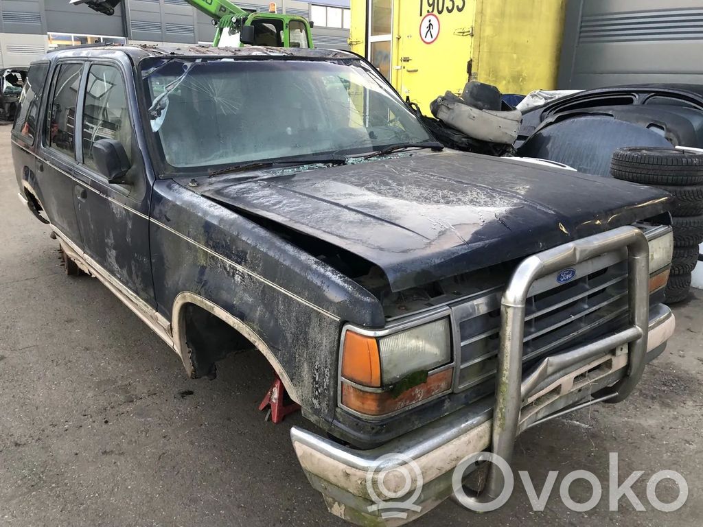 Explorer Explorer