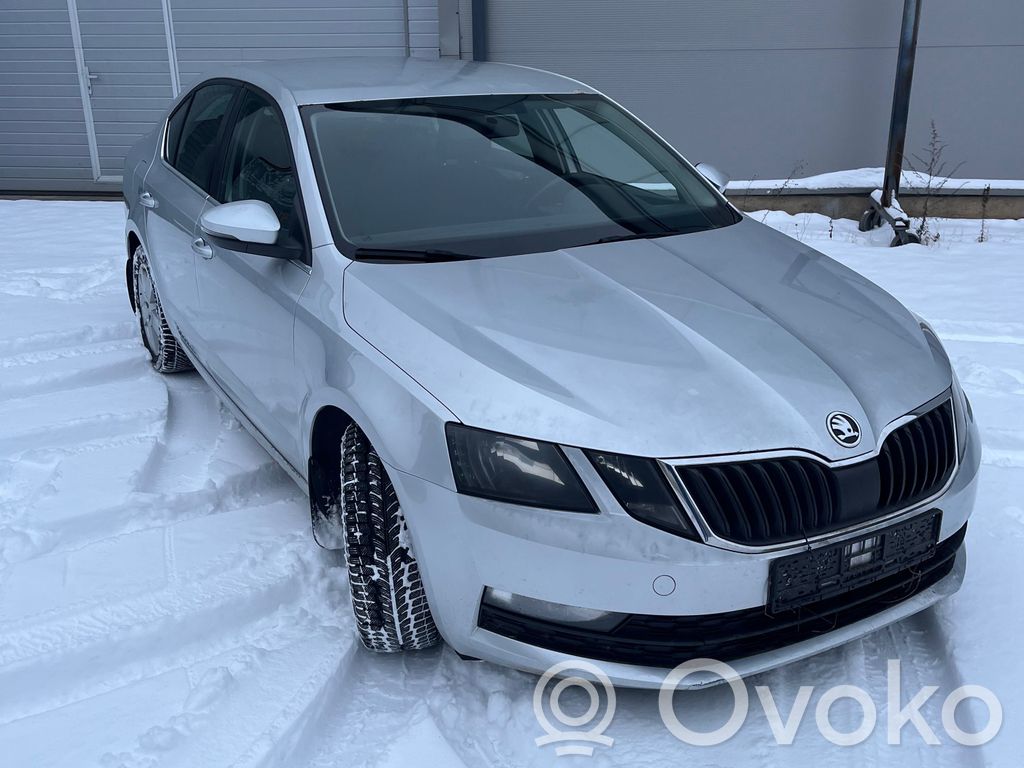 Octavia Mk3 (5E) Octavia  5E0857504B