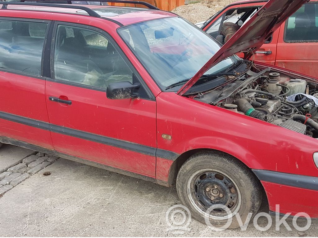 PASSAT B4 Passat  3705010