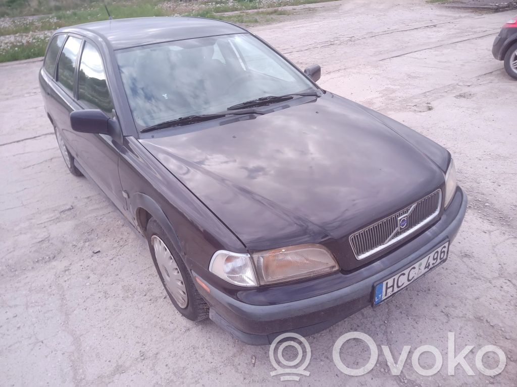 S40, V40 S40, V40